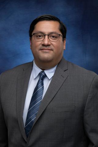 Picture of Senator Arreguín